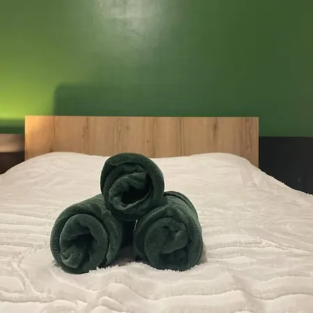 Peaceful Saint-quentin Saint-Quentin (Aisne)